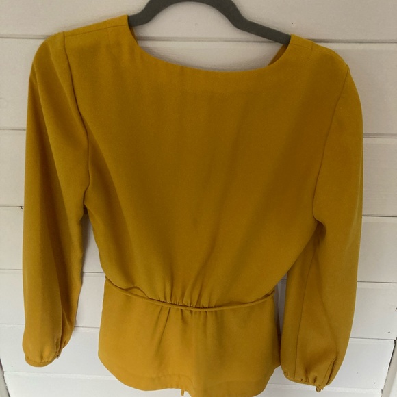 J Crew Crepe Wrap Top - Picture 4 of 4